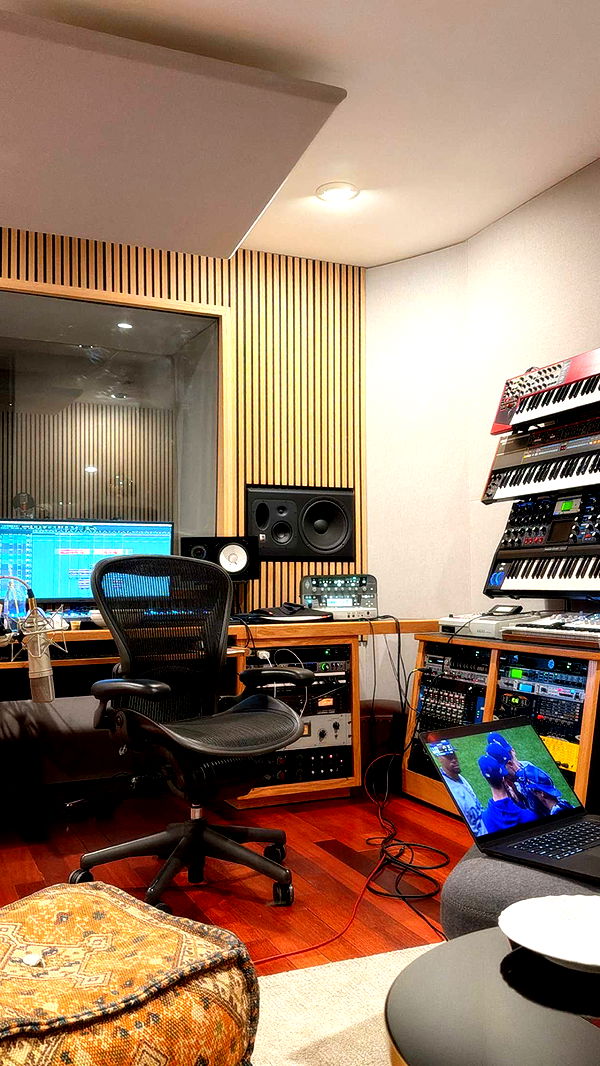 sadie.mckenna image ~ Altpins