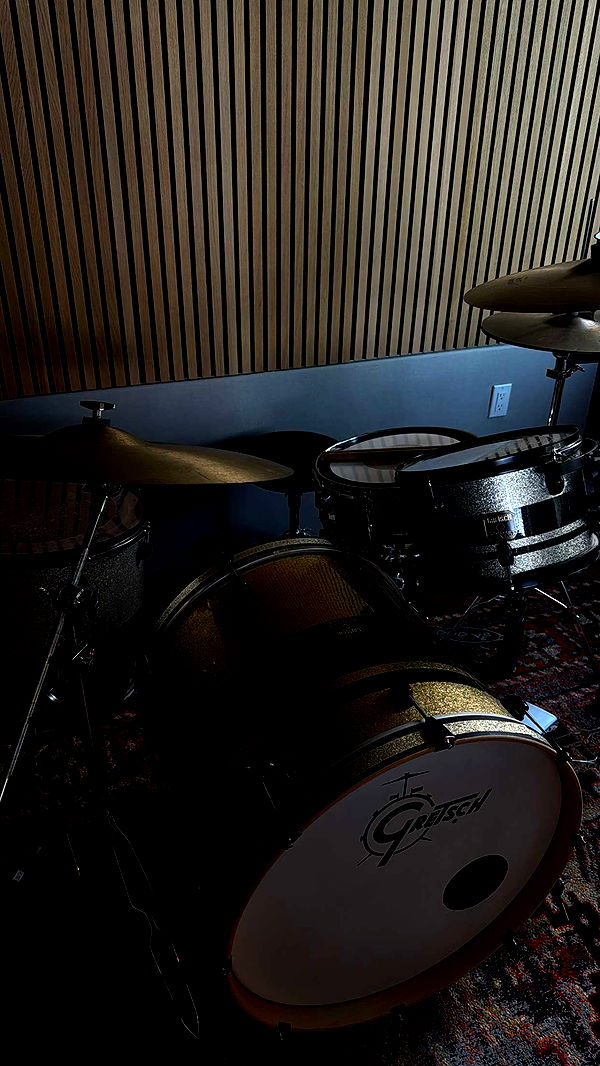 sadie.mckenna image ~ Altpins