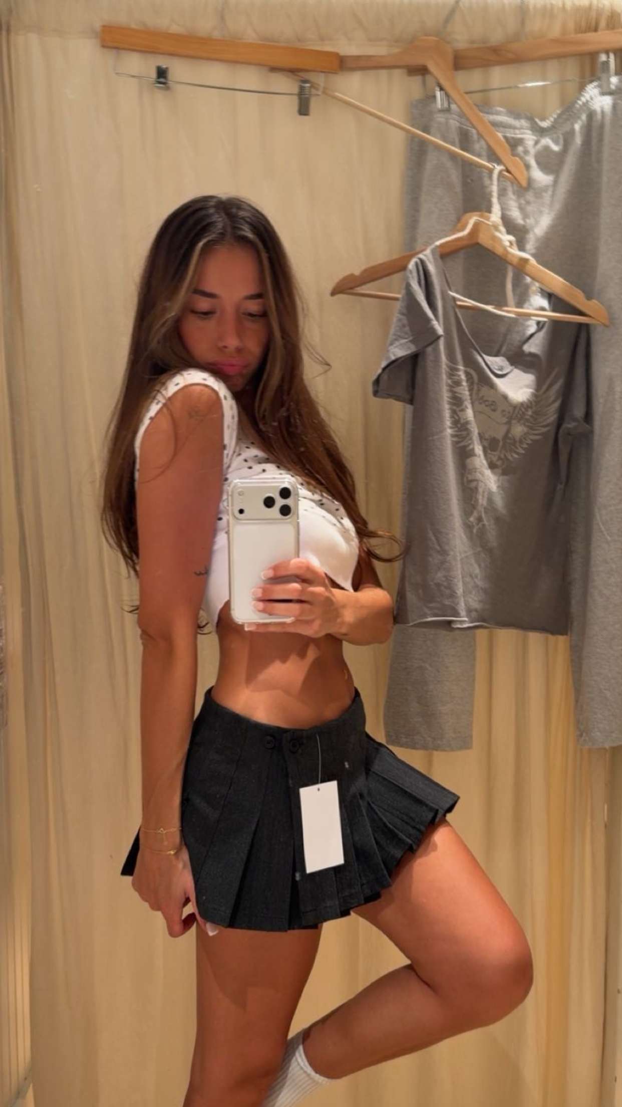 sadie.mckenna snapchat image archive image