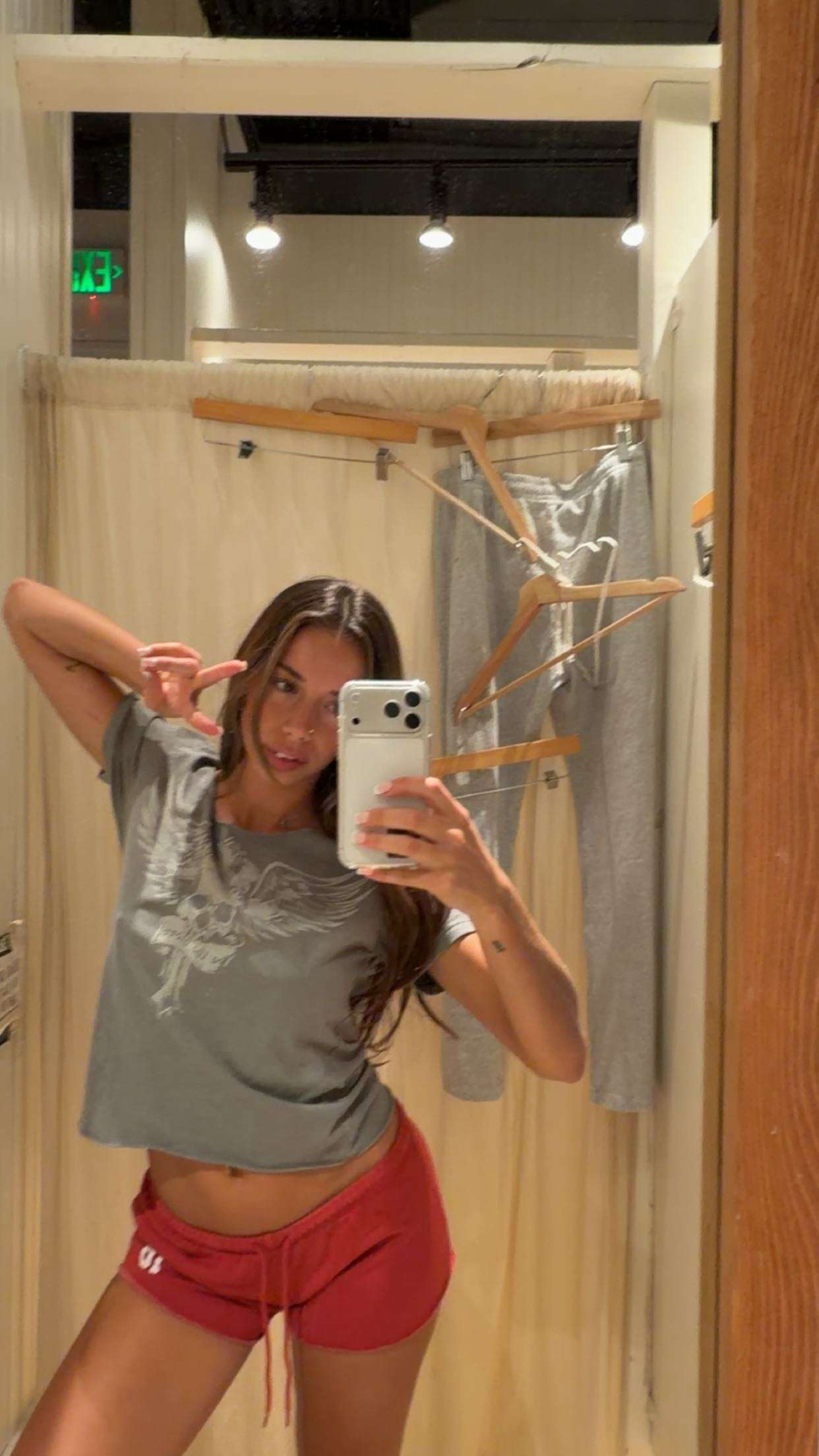 sadie.mckenna snapchat image archive image