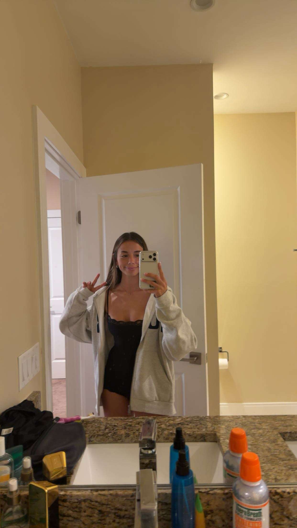 sadie.mckenna snapchat image archive image