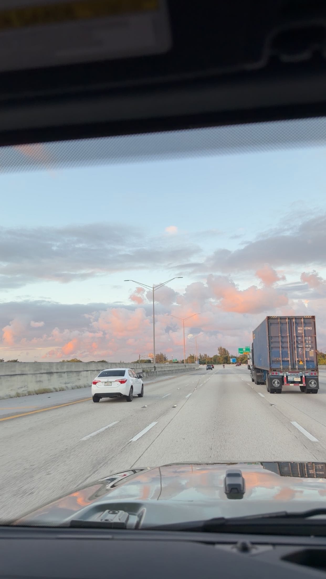 sadie.mckenna snapchat image archive image