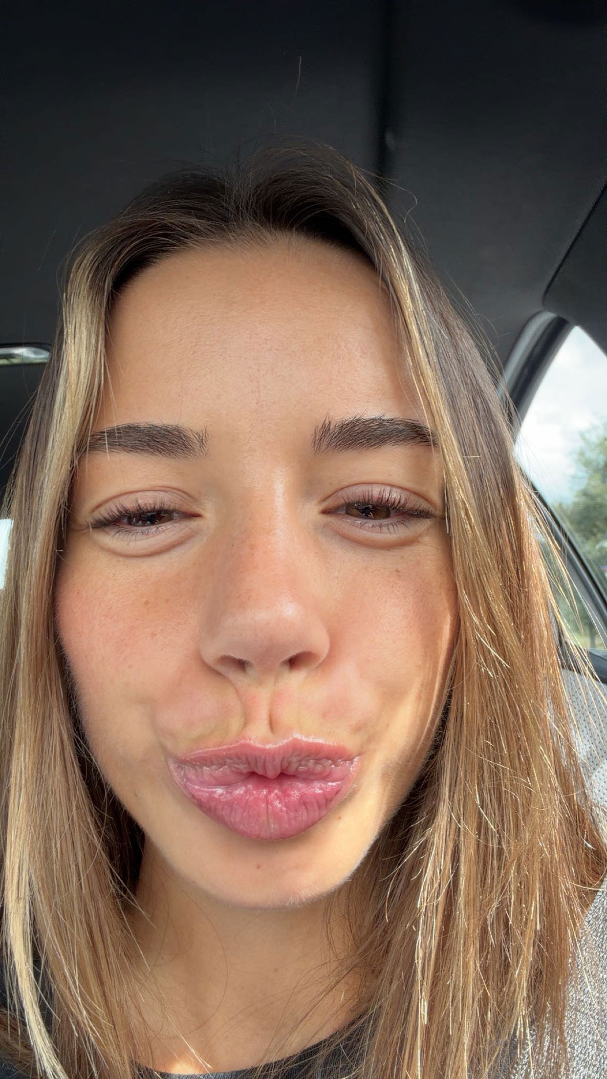 sadie.mckenna snapchat image archive image