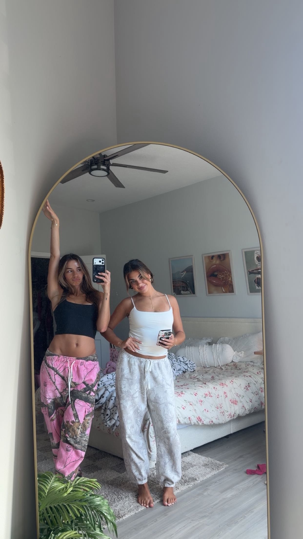 sadie.mckenna snapchat image archive image