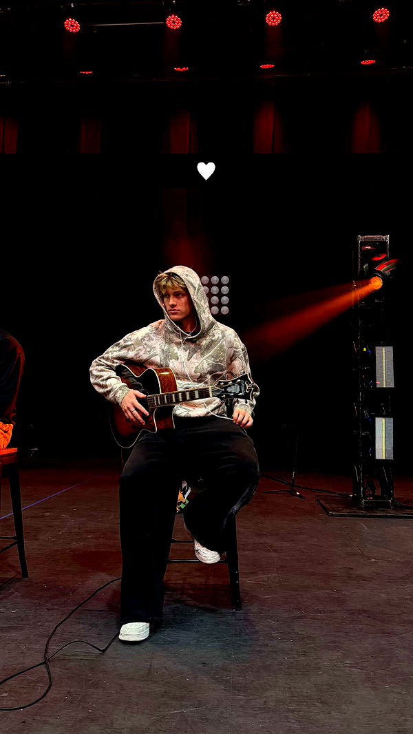 sadie.mckenna image ~ Altpins