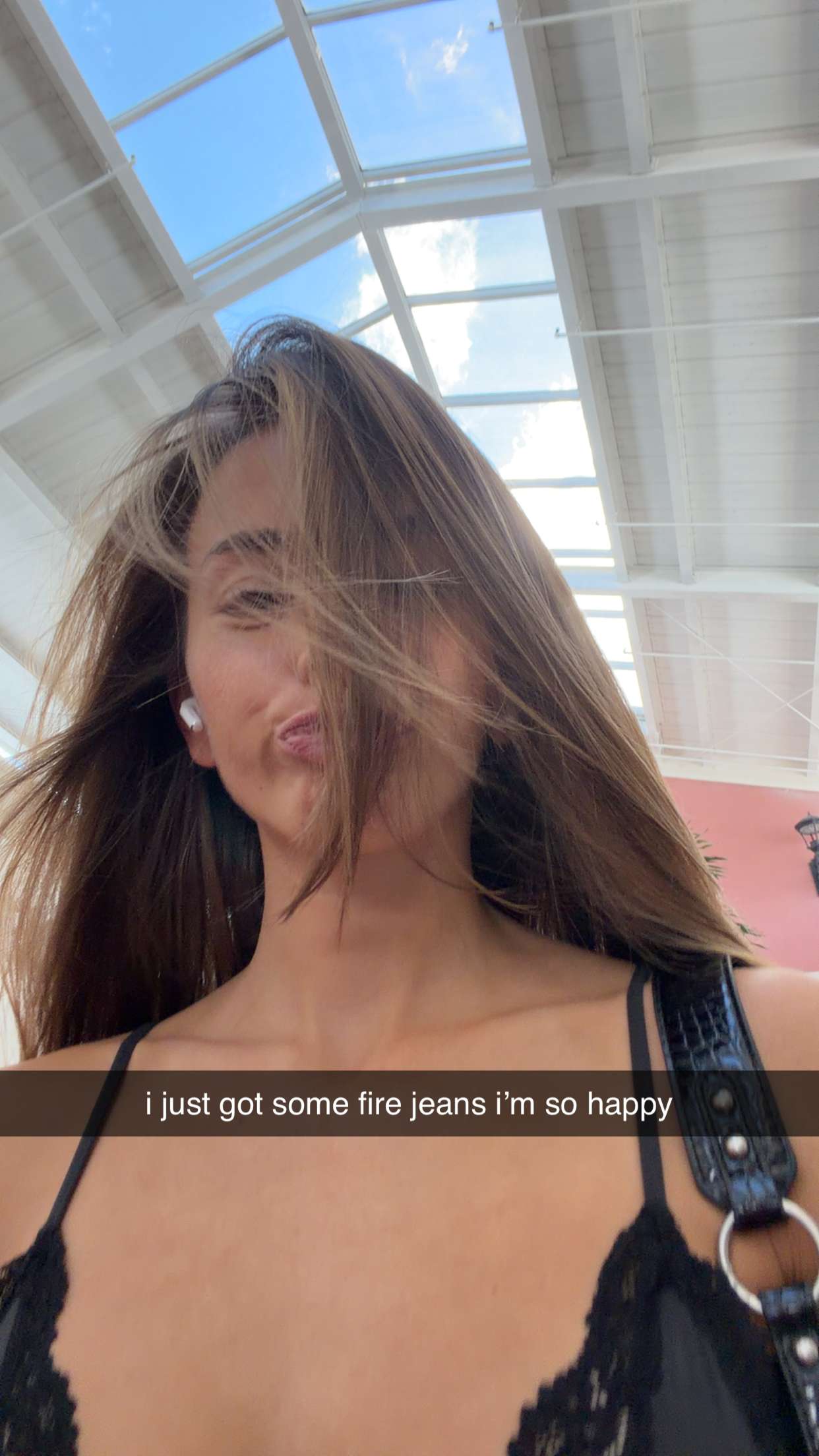 sadie.mckenna snapchat image archive image