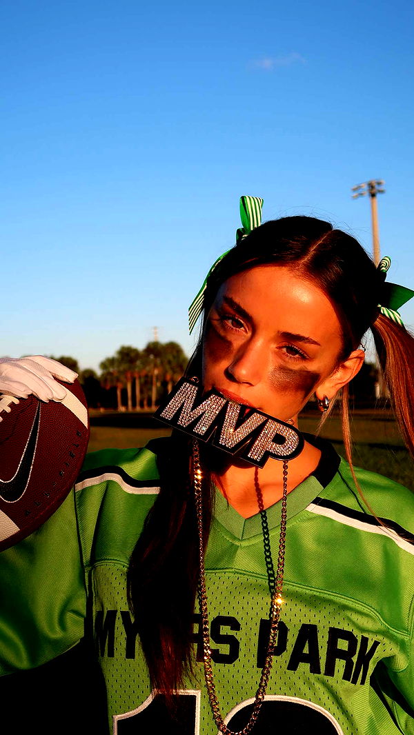 sadie.mckenna image ~ Altpins