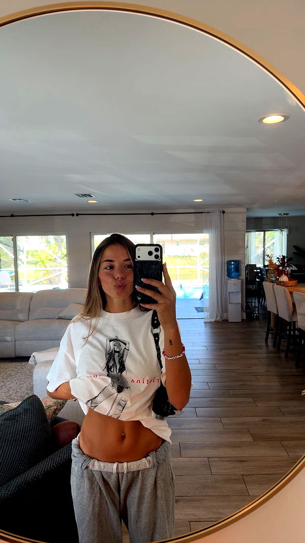 sadie.mckenna image ~ Altpins