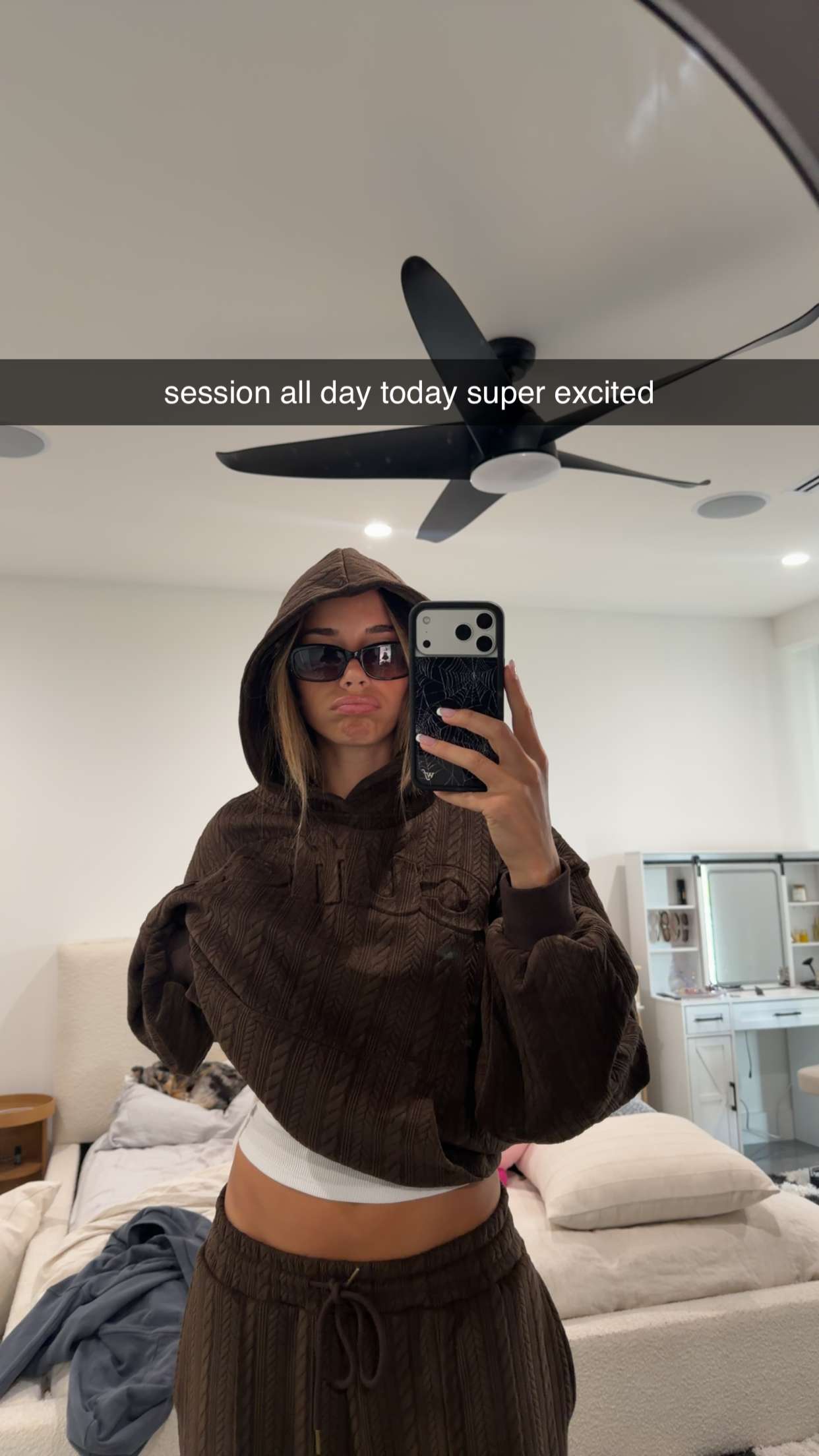 sadie.mckenna snapchat image archive image