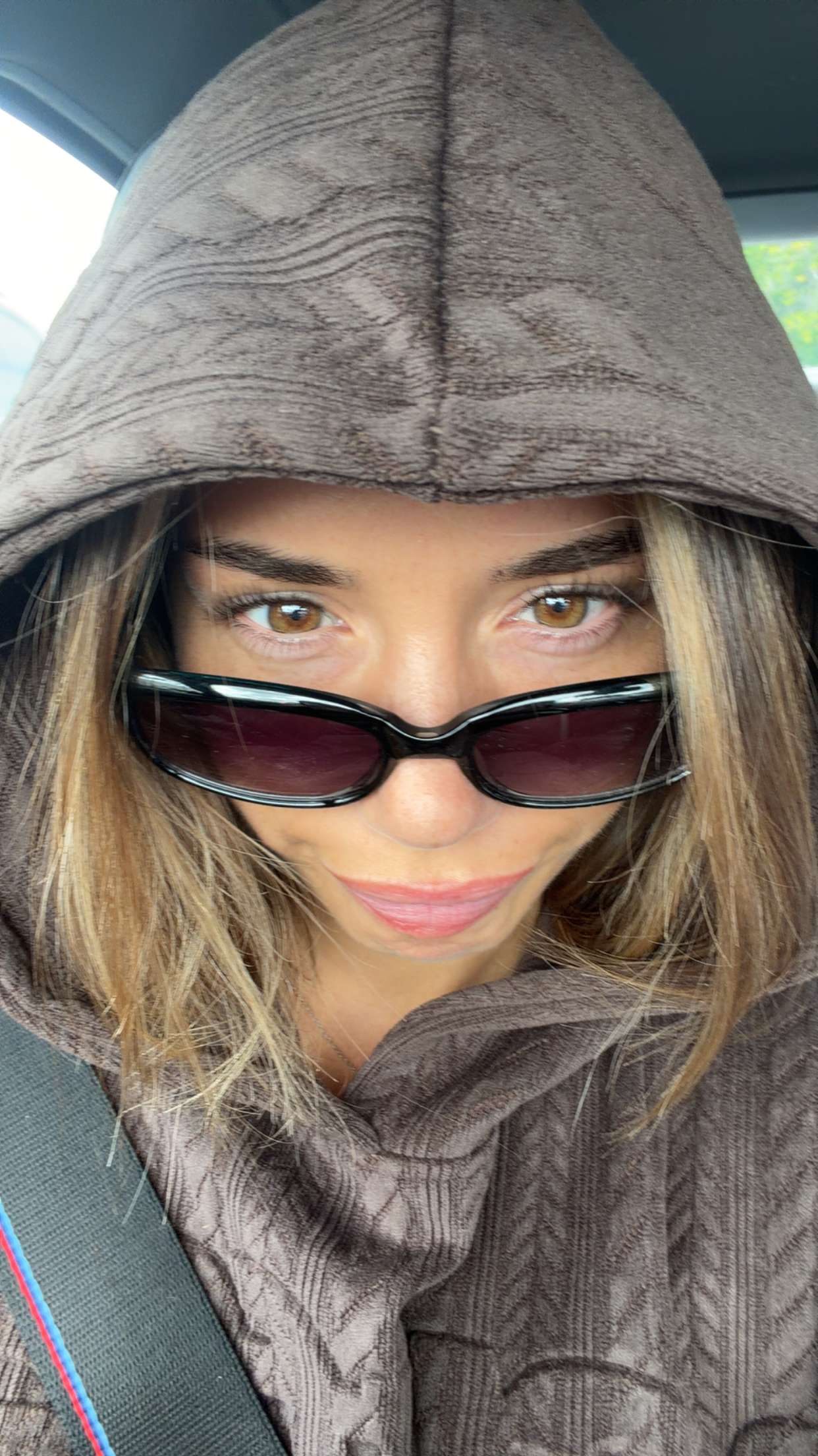 sadie.mckenna snapchat image archive image