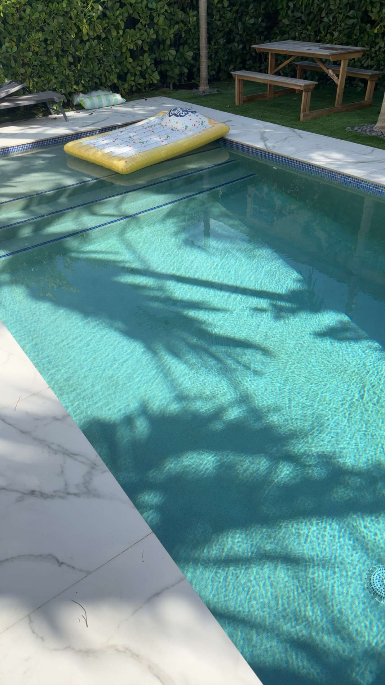 sadie.mckenna snapchat image archive image