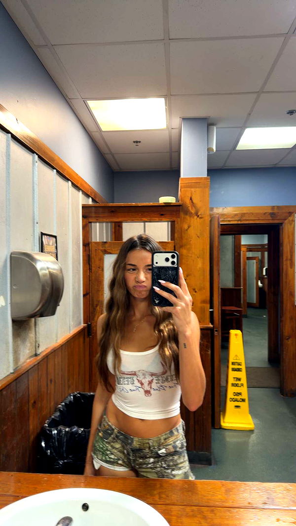 sadie.mckenna image ~ Altpins