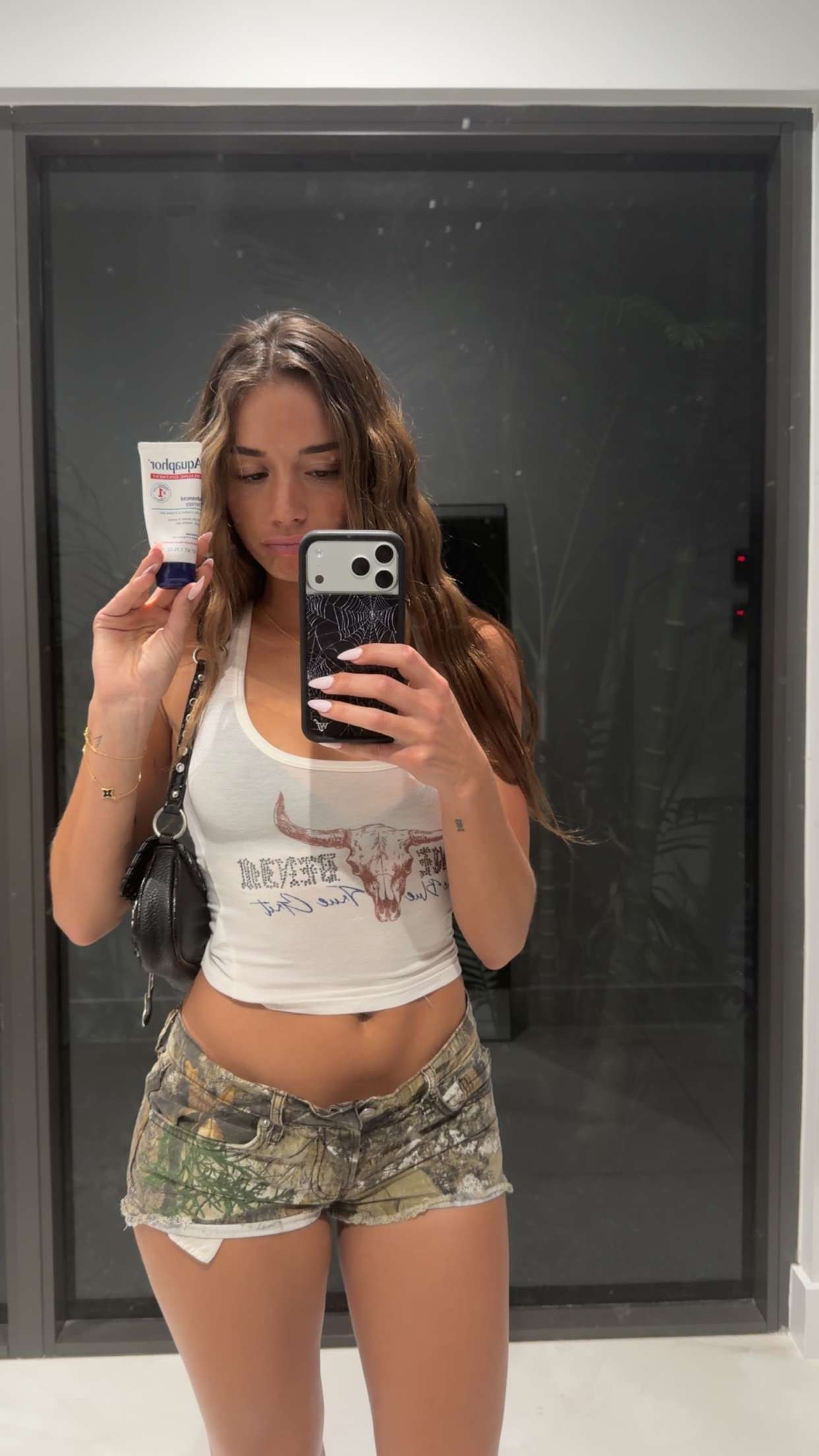 sadie.mckenna snapchat image archive image