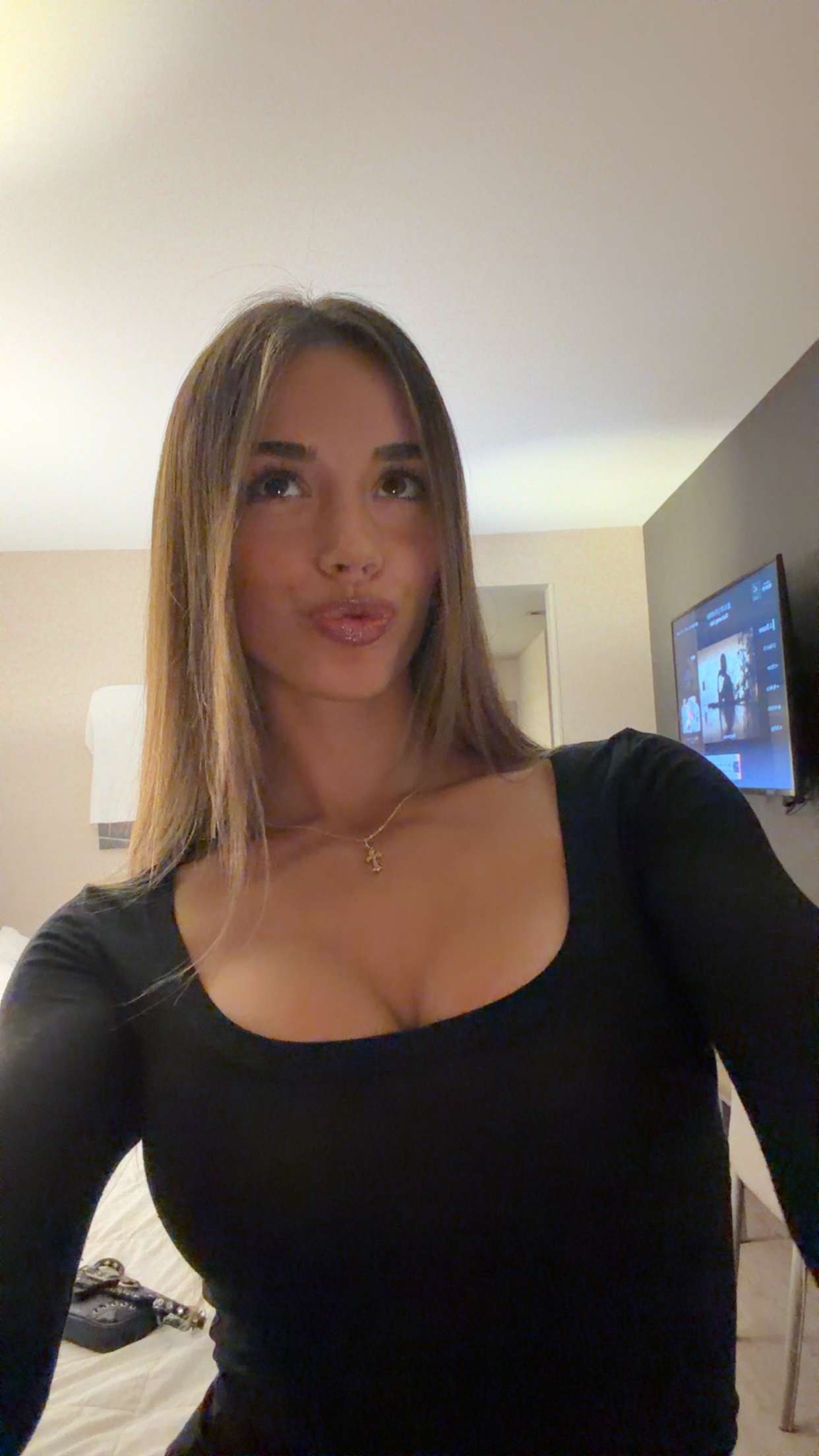 sadie.mckenna snapchat image archive image