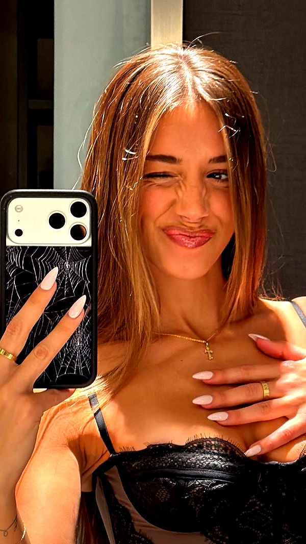 sadie.mckenna image ~ Altpins