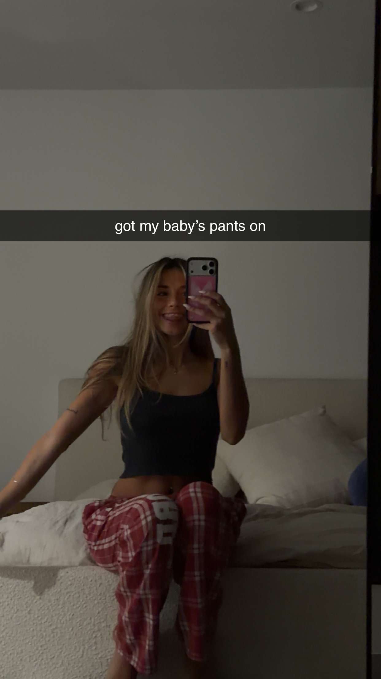 sadie.mckenna snapchat image archive image