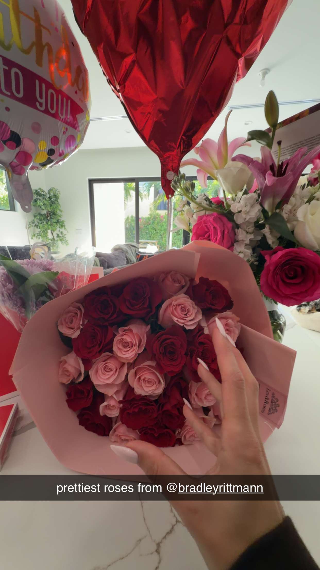 sadie.mckenna snapchat image archive image