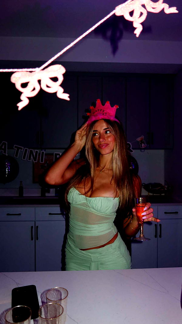 sadie.mckenna image ~ Altpins