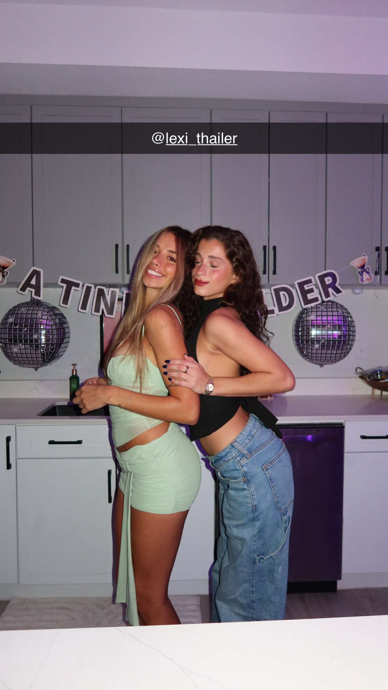 sadie.mckenna snapchat image archive image