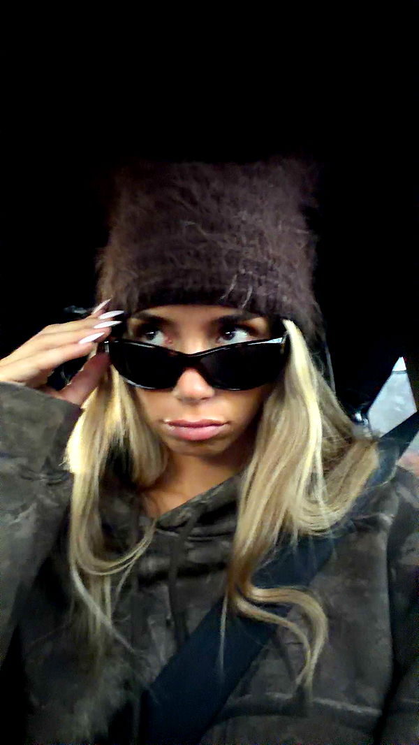 sadie.mckenna image ~ Altpins