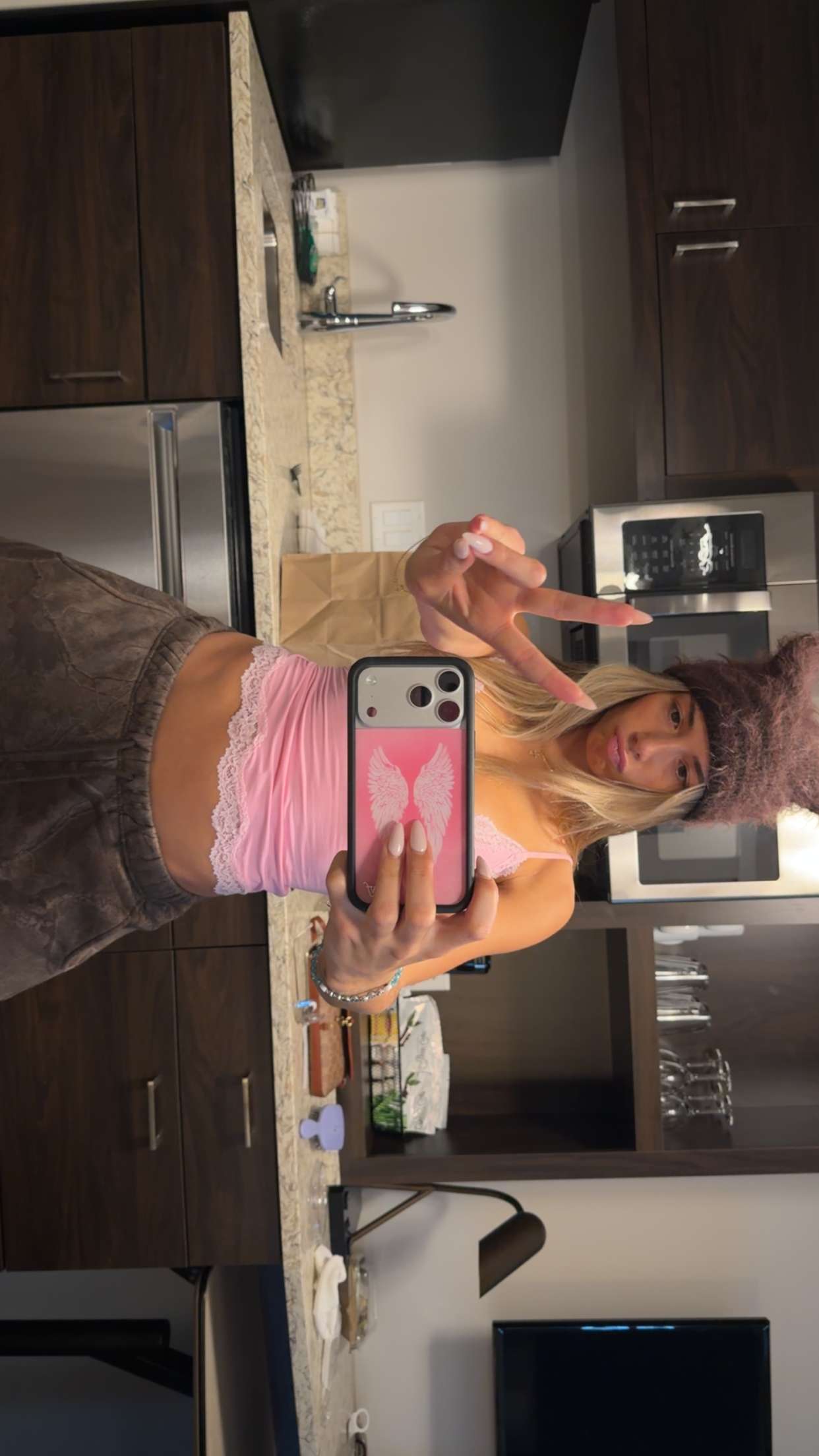 sadie.mckenna snapchat image archive image