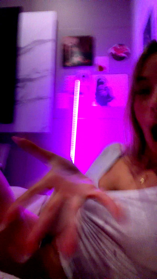 sadie.mckenna image ~ Altpins