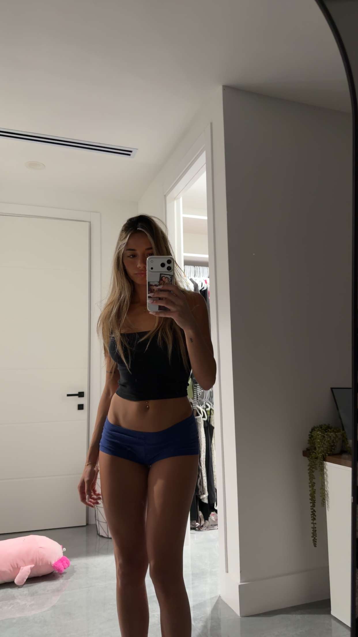 sadie.mckenna snapchat image archive image