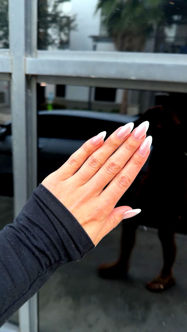 sadie.mckenna image ~ Altpins