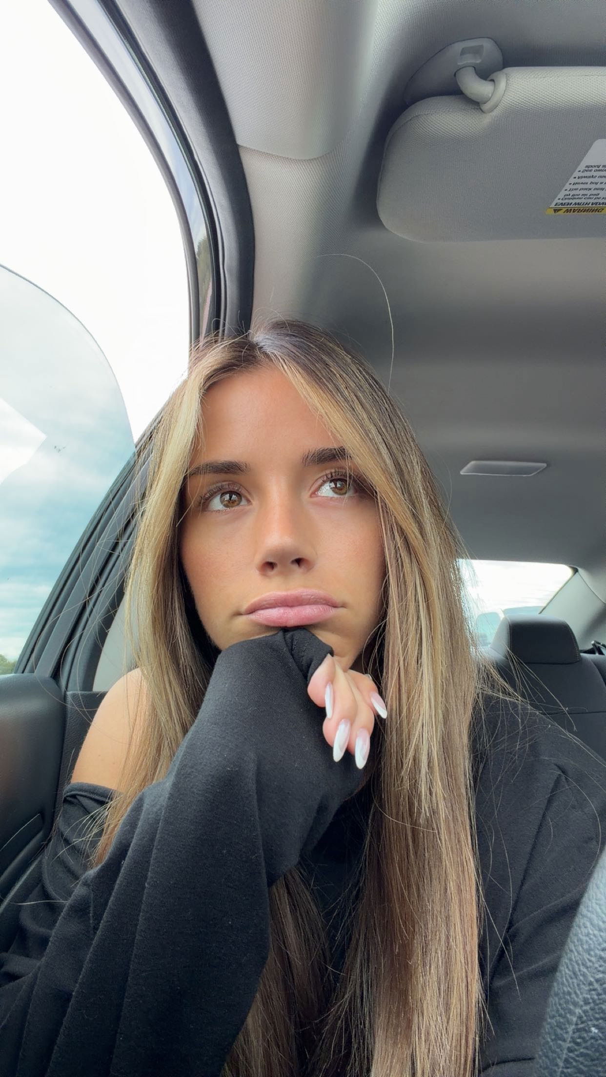 sadie.mckenna snapchat image archive image