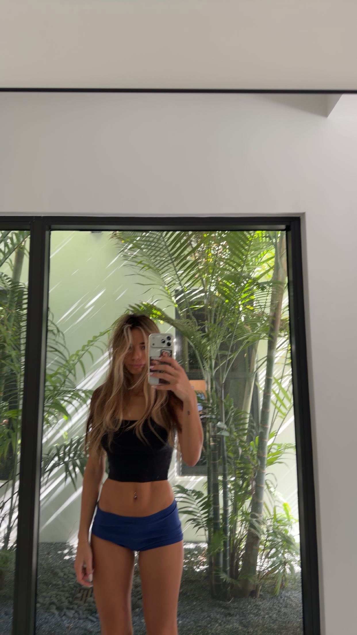 sadie.mckenna snapchat image archive image