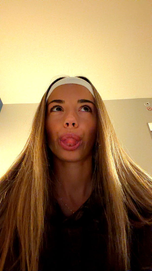 sadie.mckenna image ~ Altpins