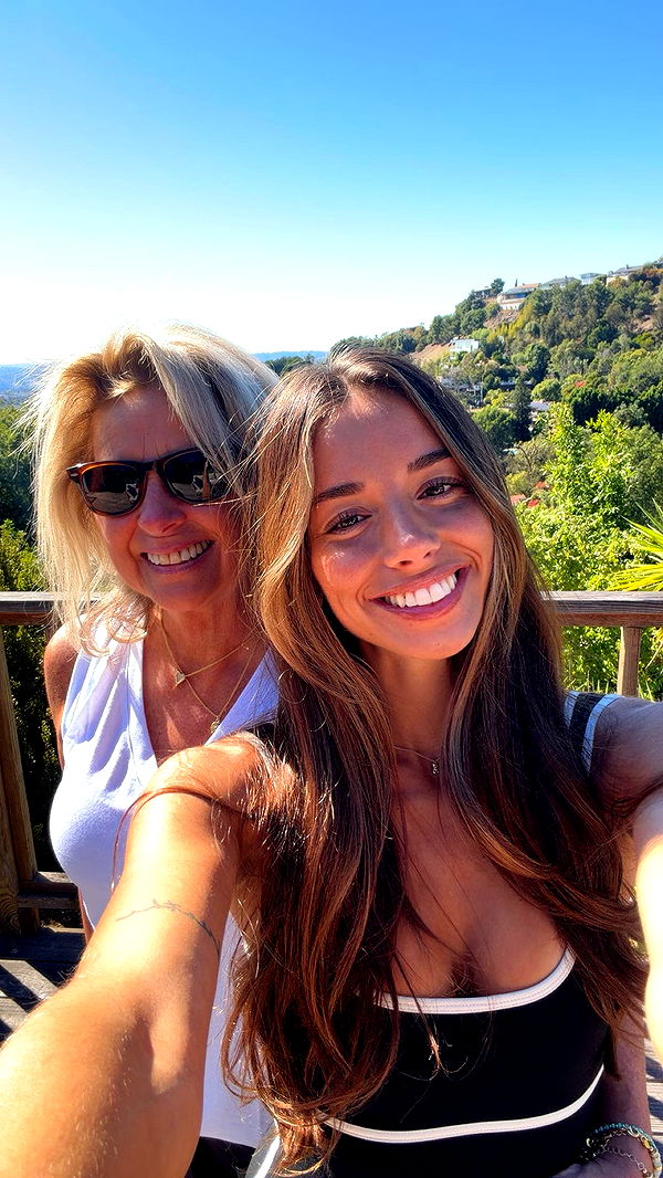 sadie.mckenna image ~ Altpins