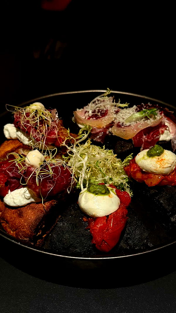 samantrasunny image ~ Altpins