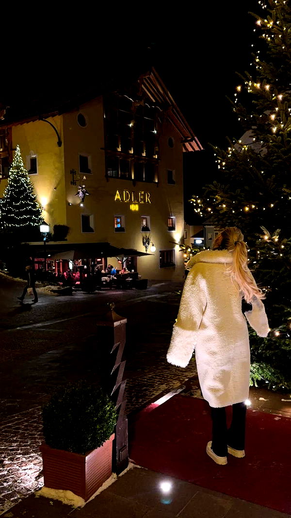 samantrasunny image ~ Altpins