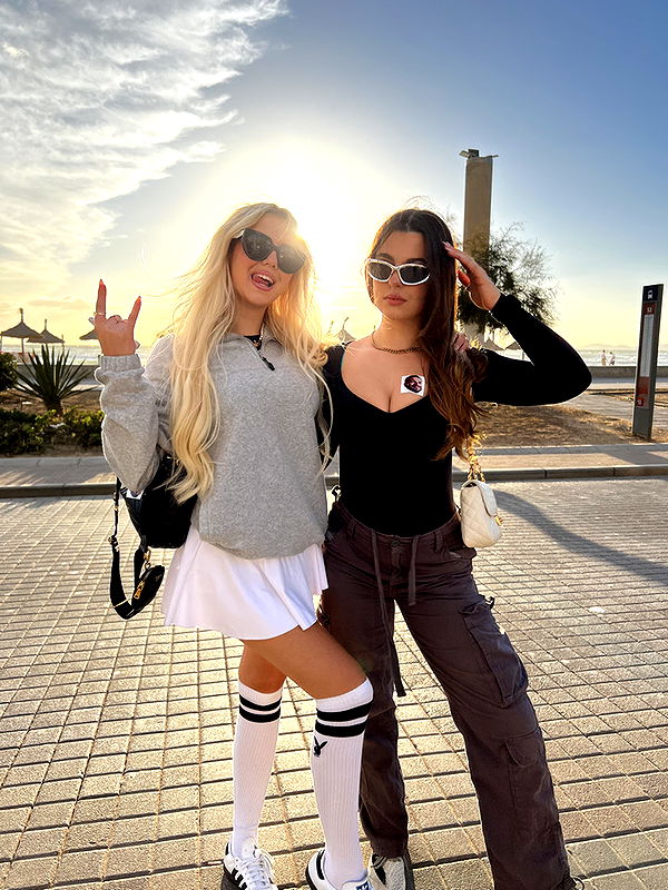 samantrasunny image ~ Altpins