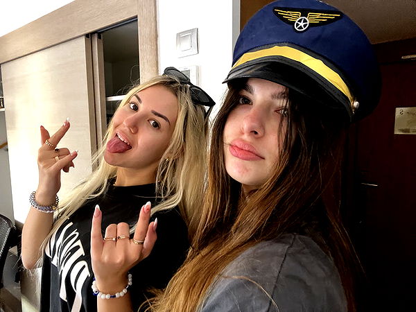 samantrasunny image ~ Altpins