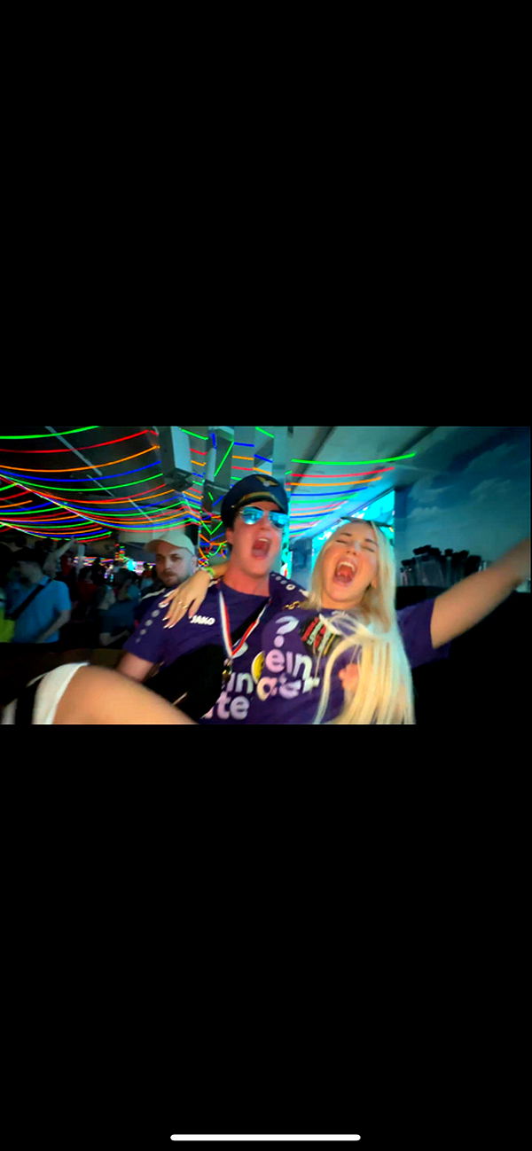 samantrasunny image ~ Altpins