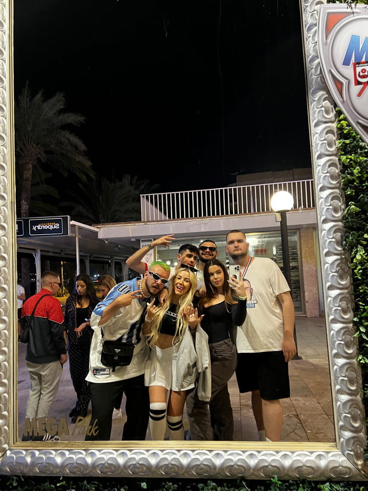 samantrasunny snapchat image archive image