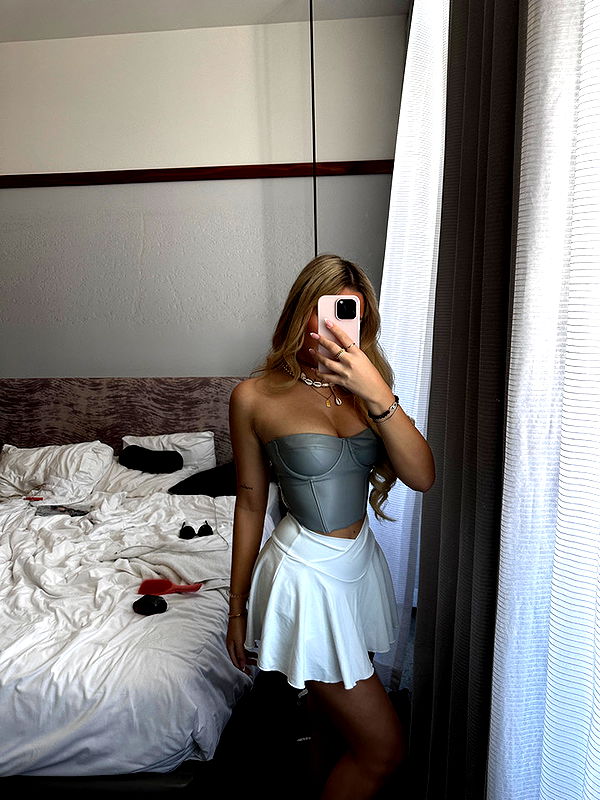 samantrasunny image ~ Altpins