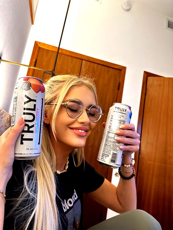 samantrasunny image ~ Altpins