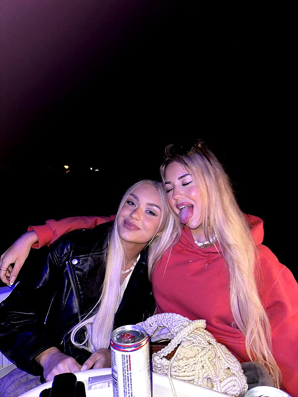 samantrasunny image ~ Altpins