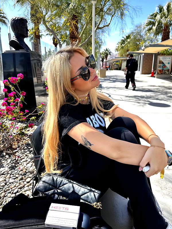 samantrasunny image ~ Altpins