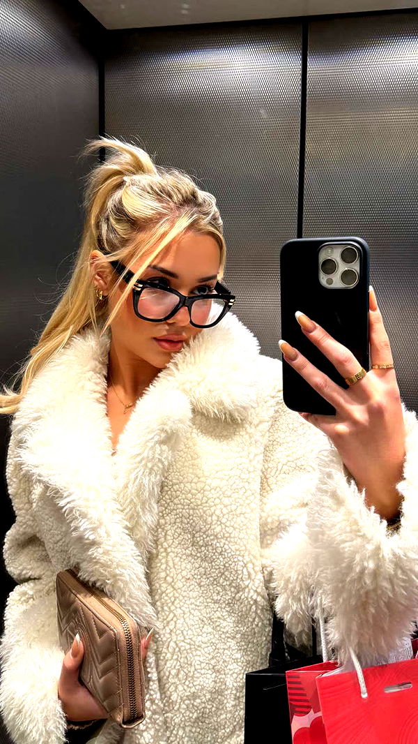 samantrasunny image ~ Altpins