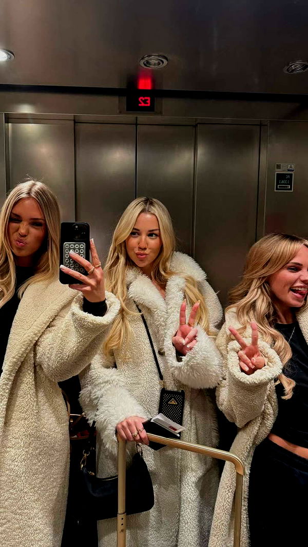 samantrasunny image ~ Altpins