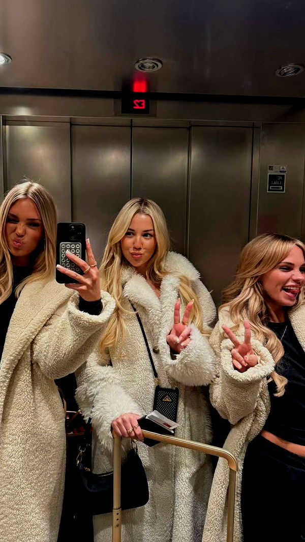 samantrasunny image ~ Altpins