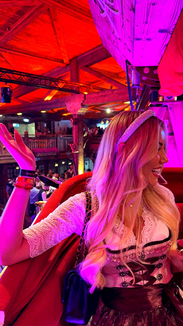 samantrasunny image ~ Altpins