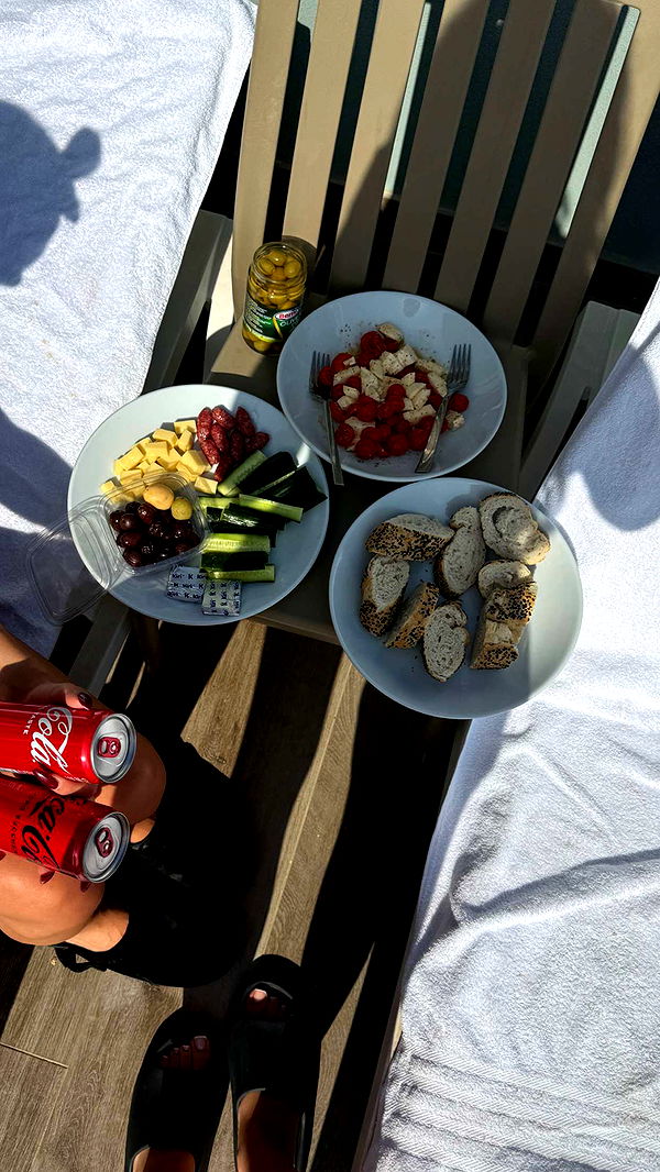 samantrasunny image ~ Altpins