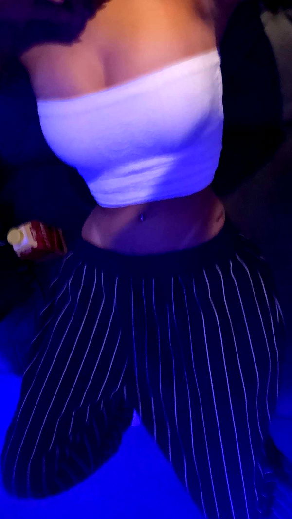 samantrasunny image ~ Altpins