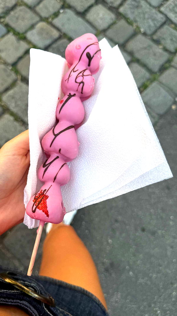 samantrasunny image ~ Altpins