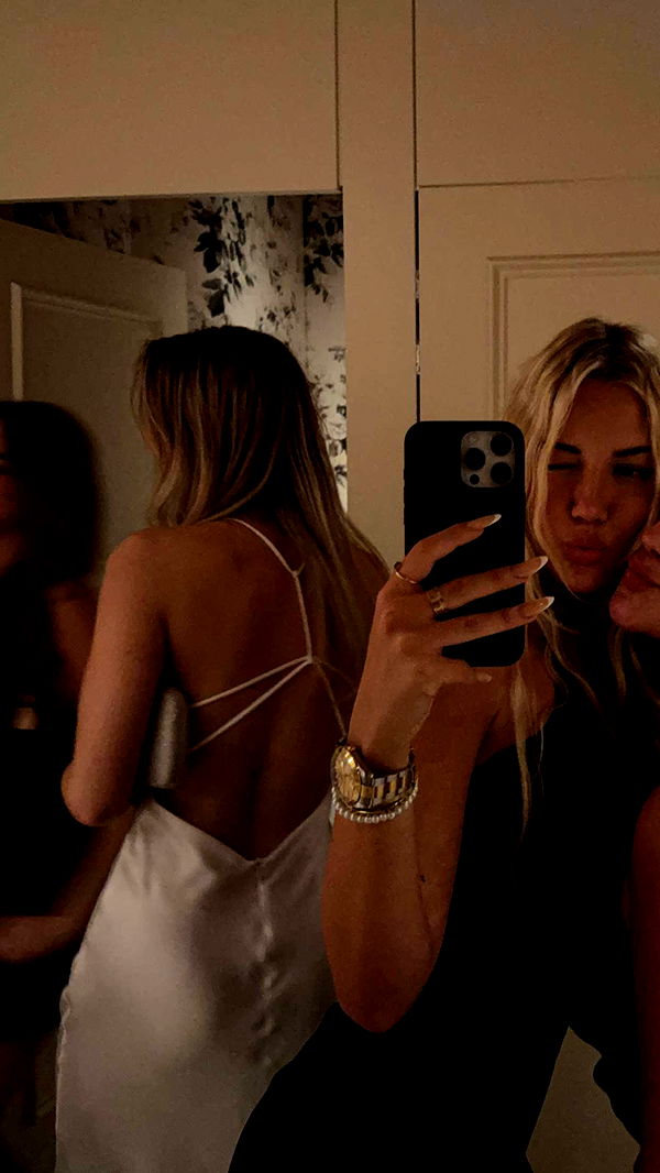 samantrasunny image ~ Altpins